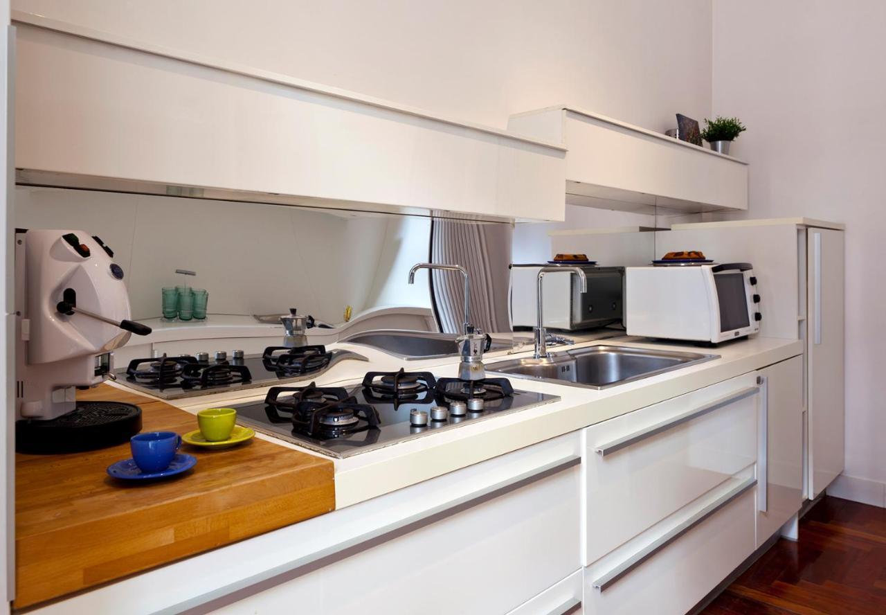 Elegant Apartment At Chiaia By Wonderful Italy نابولي المظهر الخارجي الصورة