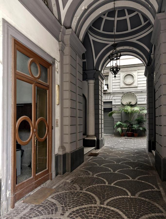 Elegant Apartment At Chiaia By Wonderful Italy نابولي المظهر الخارجي الصورة